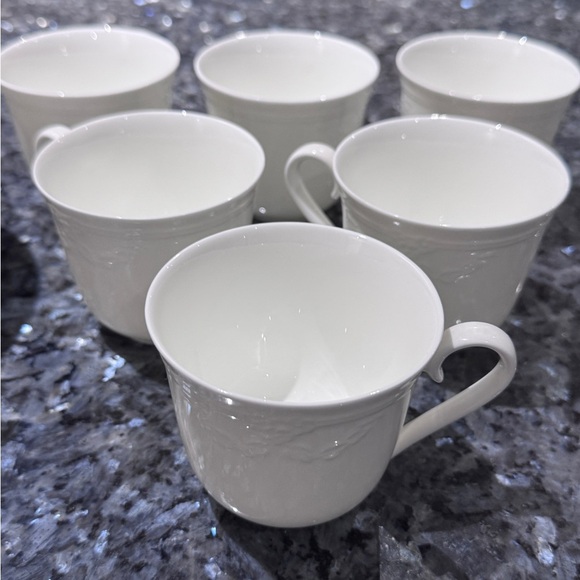☕️ Collectible Villeroy & Boch Fiori Weiss Tea Set | 6 Cups + 6 Saucers ☕️ - Picture 2 of 16